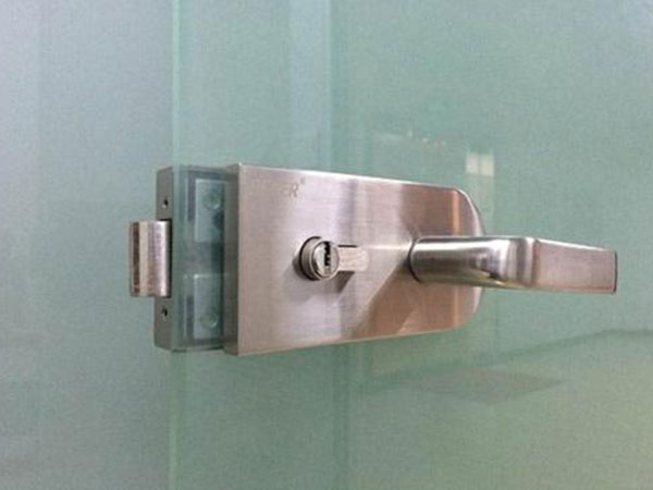 南京配個(gè)遙控鑰匙多少錢